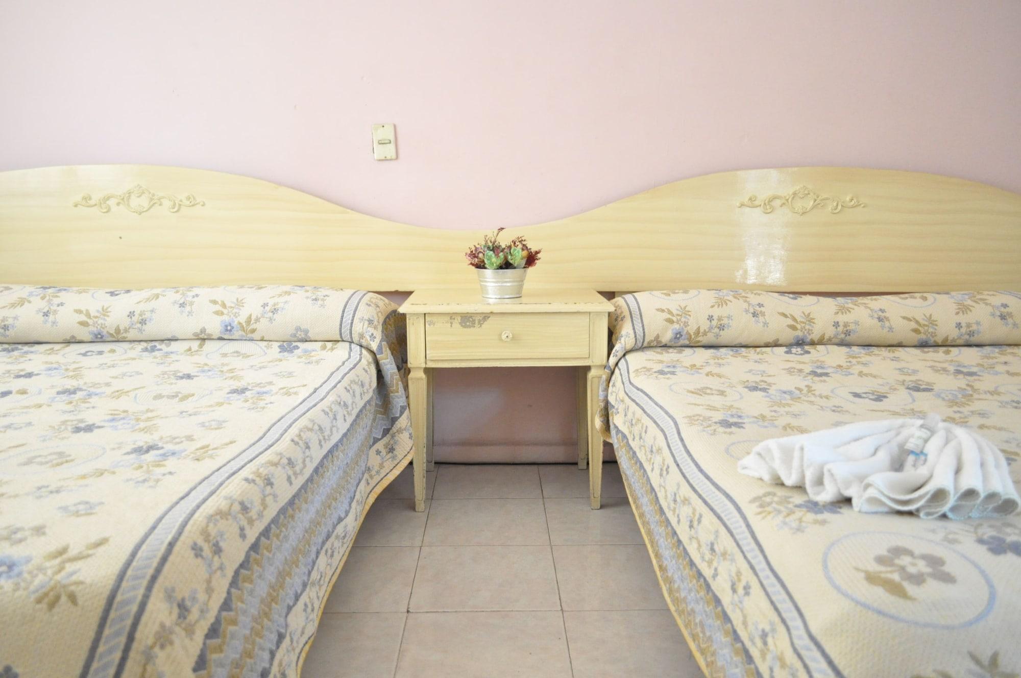 Hotel San Carlos Irapuato Bagian luar foto